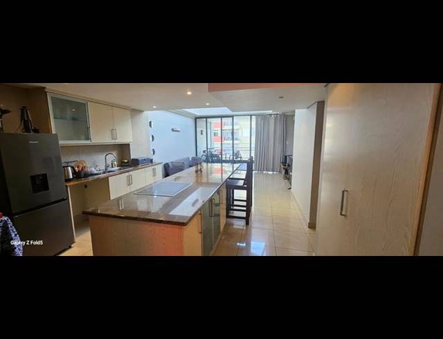 2 BEDROOM APARTMENT FOR SALE IN UMHLANGA RIDGE